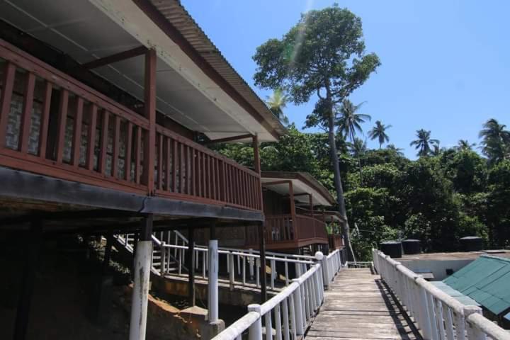 Hotel Long Beach Garden Kampung Kuala Besut Exterior foto